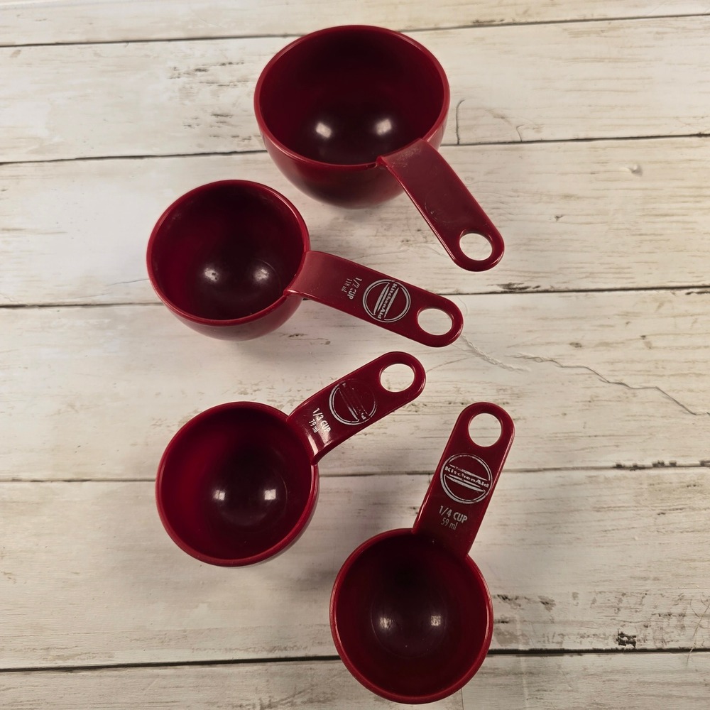 KitchenAid Measuring Cups Set of 4 Empire Red Plastic Baking Tools 1 1/2 1/3 1/4
